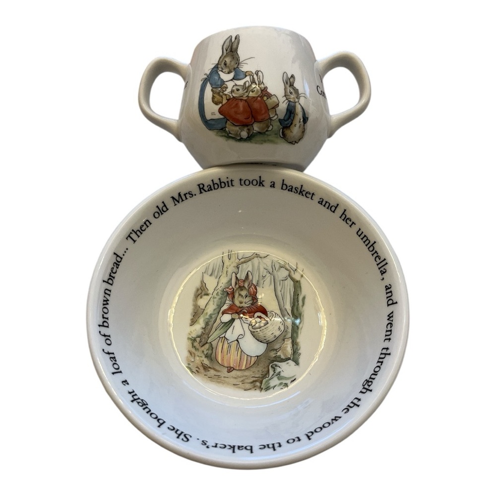 Wedgwood Peter Rabbit Baby Set - Picture 3 of 11